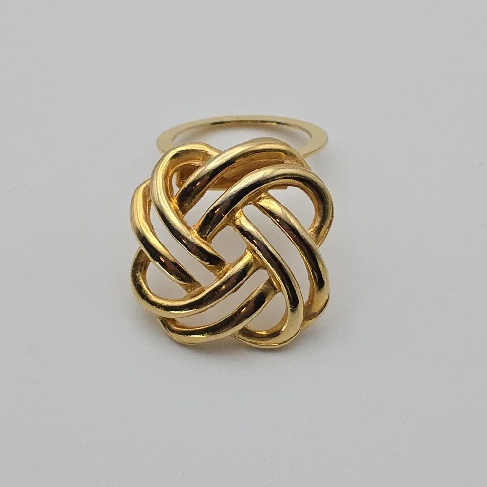 Vtg 65 Yr Old LIEBA USA Love Knot Scarf Clip Dress Clip Filigree Gold Plate